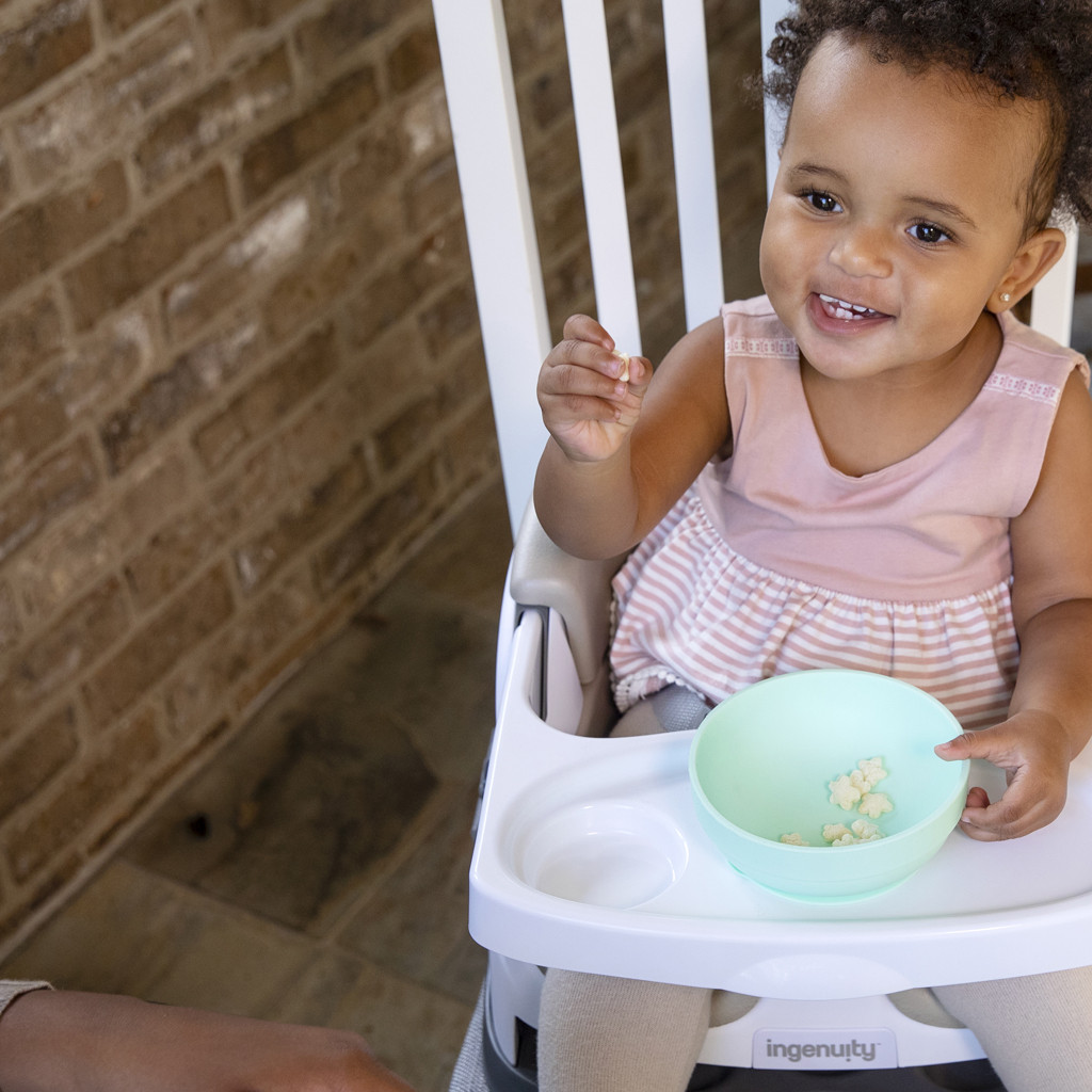 INGENUITY Ülésmagasító székre 2in1 Baby Base Cashmere 6hó+, 22kg-ig