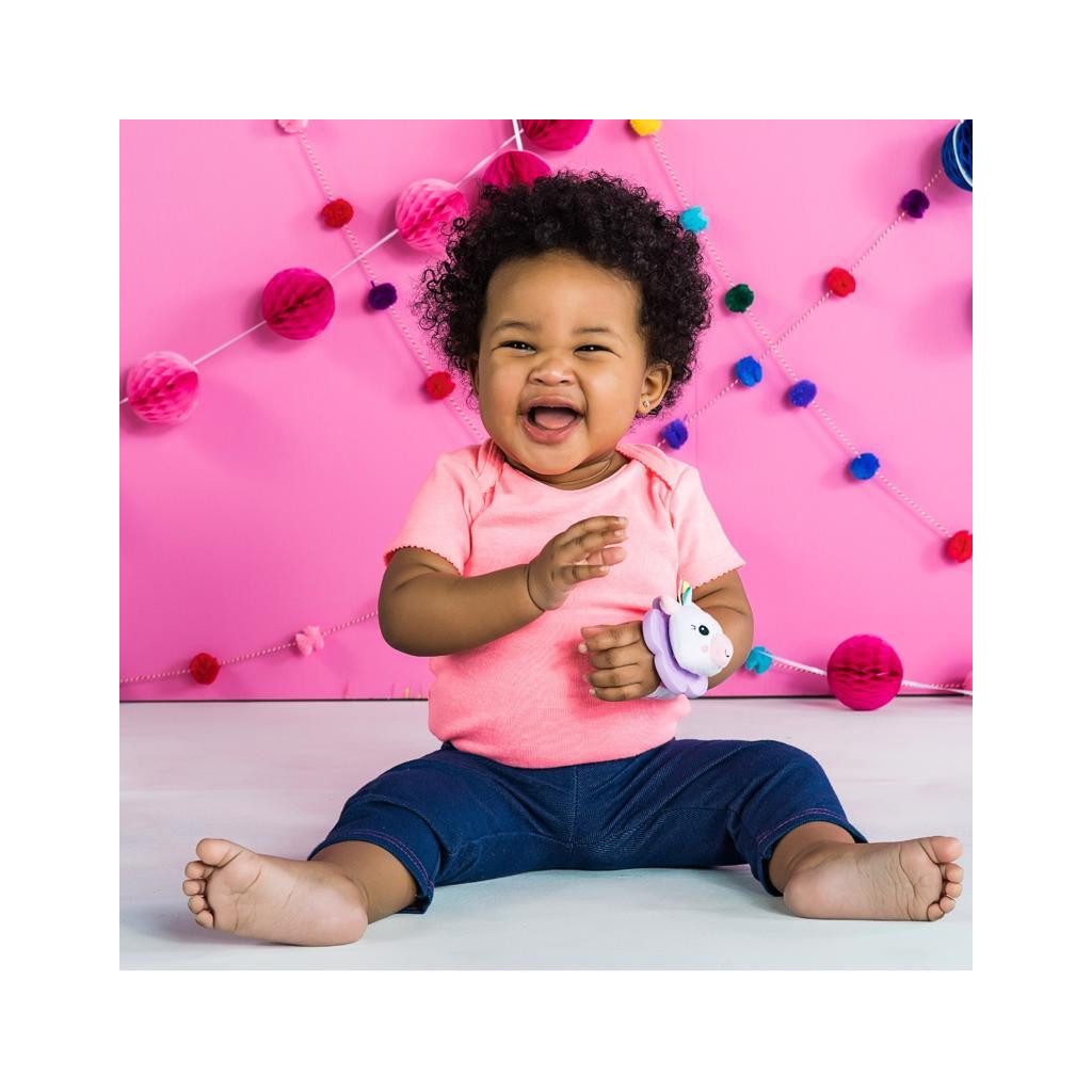 BRIGHT STARTS Csörgő karkötő rágókával 2 db egyszarvú/láma 0hó+