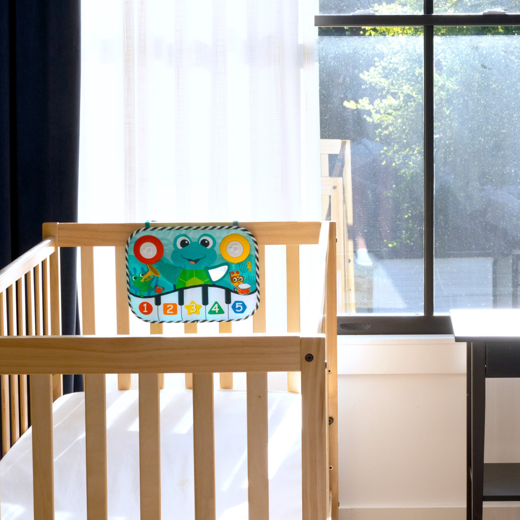 BABY EINSTEIN Multifunkciós zongora 2 in1 Neptune's Kick & Explore™ 0hó+