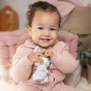 INGENUITY Kaucsuk rágóka nyuszi Sylvi™ 0hó+