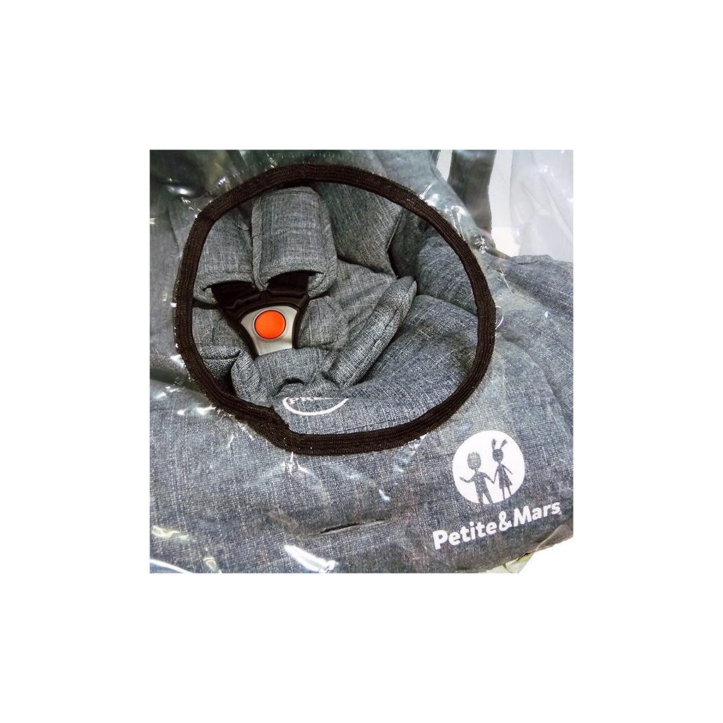 PETITE&MARS Esővédő autósüléshez