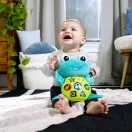 BABY EINSTEIN Zenélő interaktív játék teknős Neptune's Cuddly Composer™ 6hó+