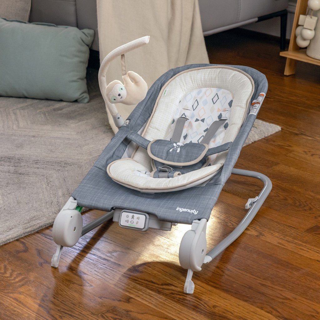 INGENUITY Rezgő masszázs pihenőszék dallamokkal Happy Belly™ Rock-to-Bounce - Parker™ 0hó+  9kg-ig
