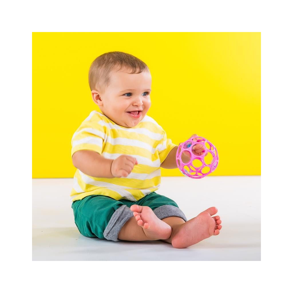 OBALL Játék Oball RATTLE 10 cm dark pink 0hó + AQUAINT 50 ml