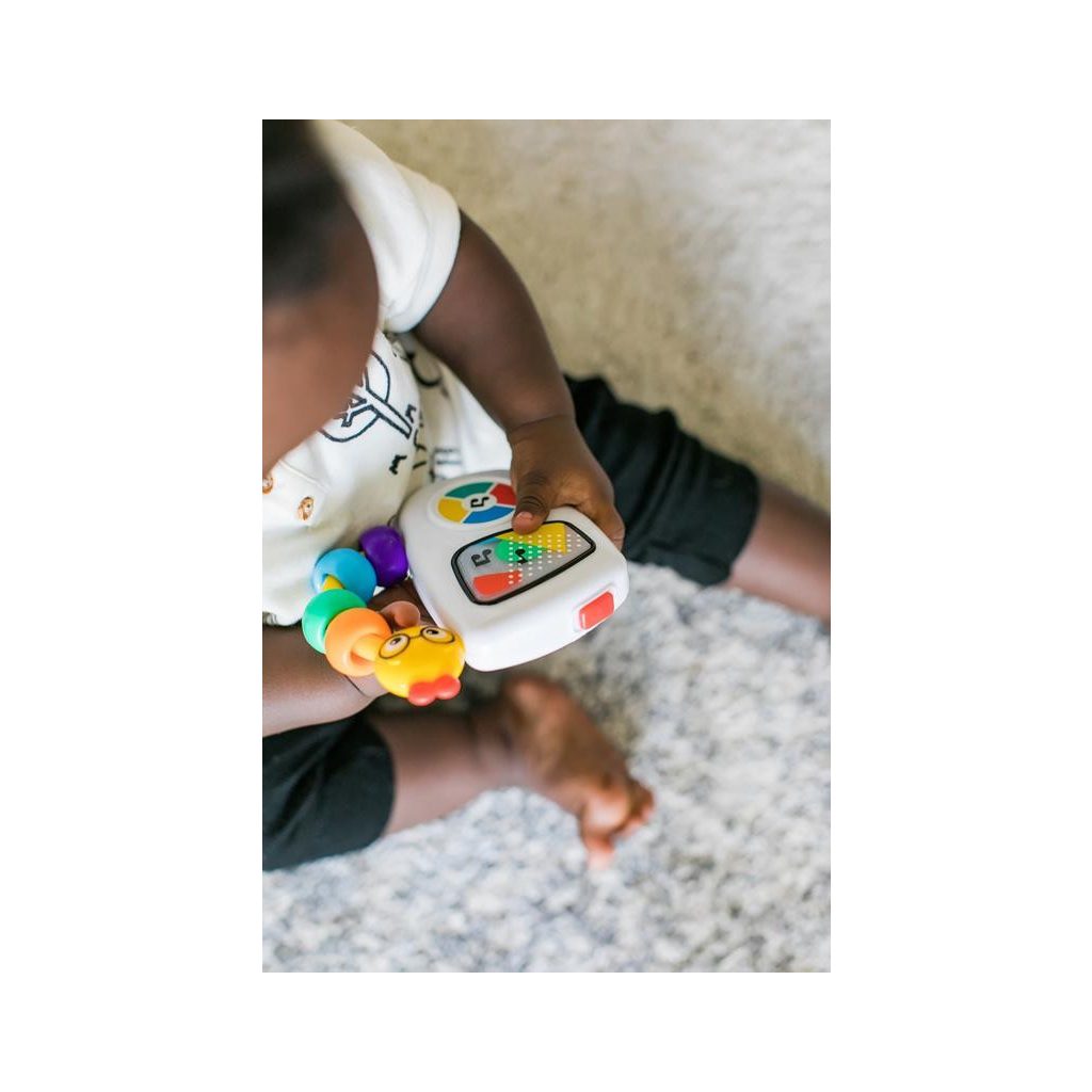 BABY EINSTEIN Zenélő játék Take Along Tunes™ 3hó+