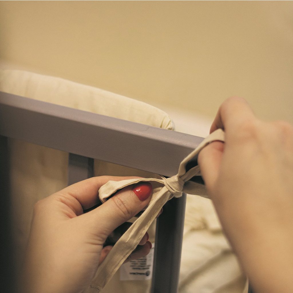 PETITE&MARS Rácsvédő kiságyba  TILLY Light Grey 180 cm