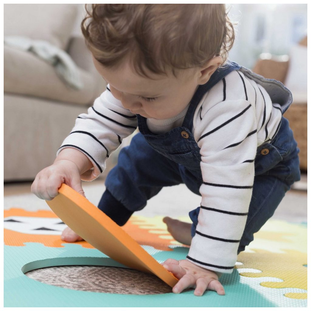 Infantino szőnyeg puzzle