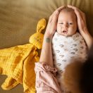 PETITE&MARS Bambusz muszlin szundikendő Hugo Intense Ochre 0hó+