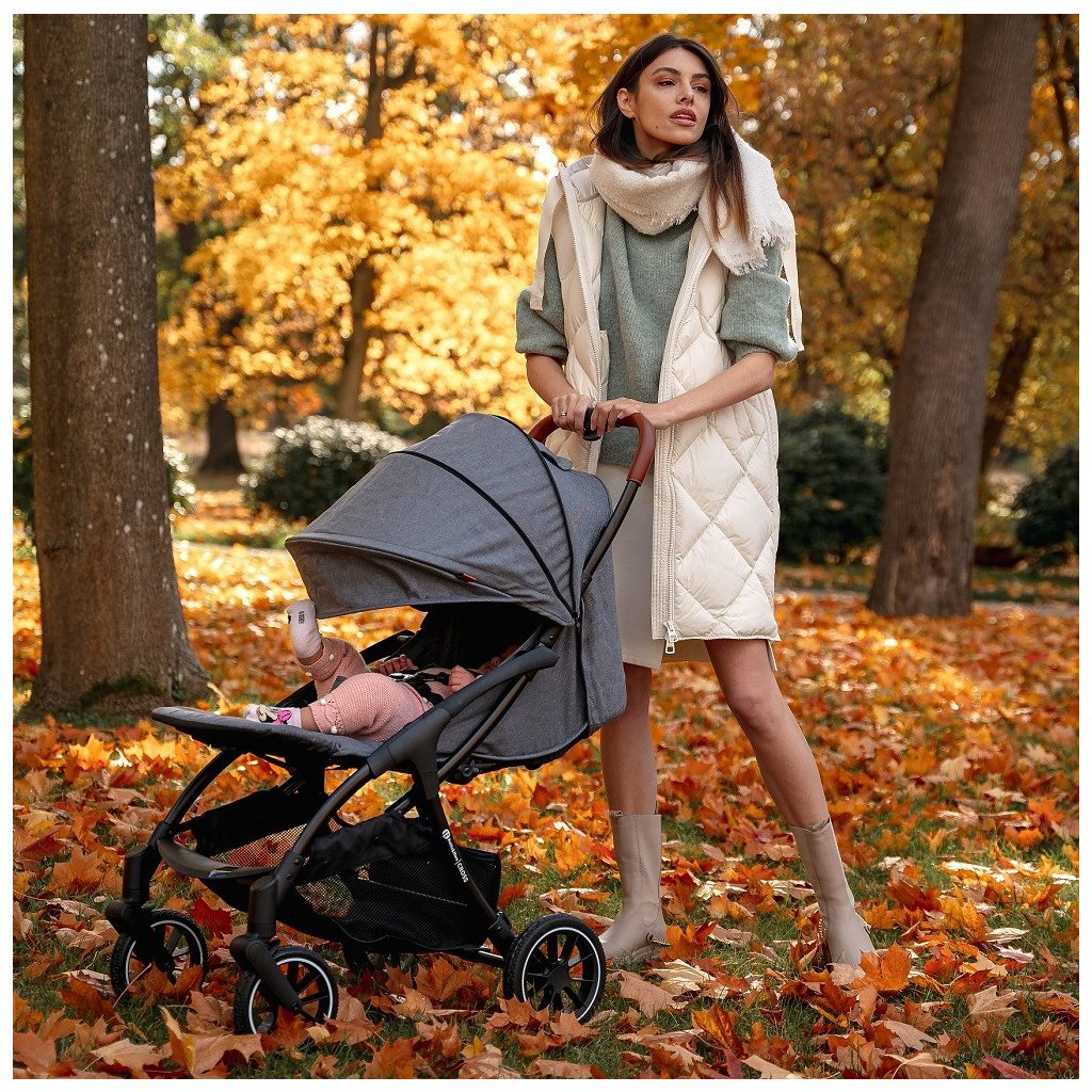 PETITE&MARS Sport babakocsi Cross Ultimate Grey