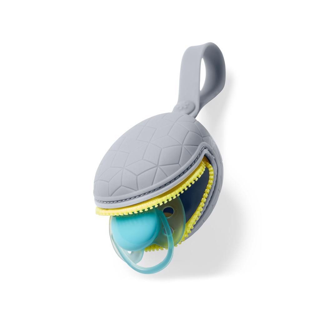 SKIP HOP Cumisüveg tartó szilikon Grab&Go szürke