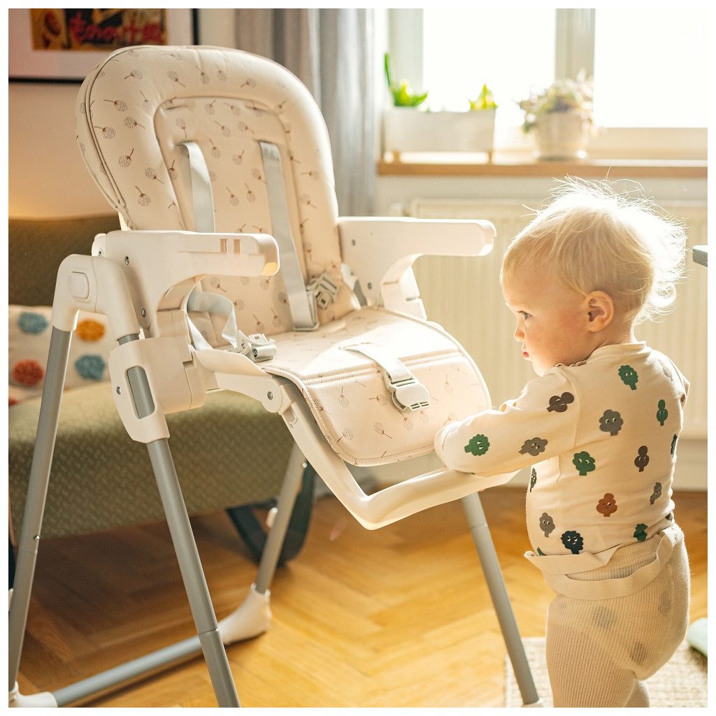 PETITE&MARS Etetőszék huzat és tálca Gusto Pastel Beige