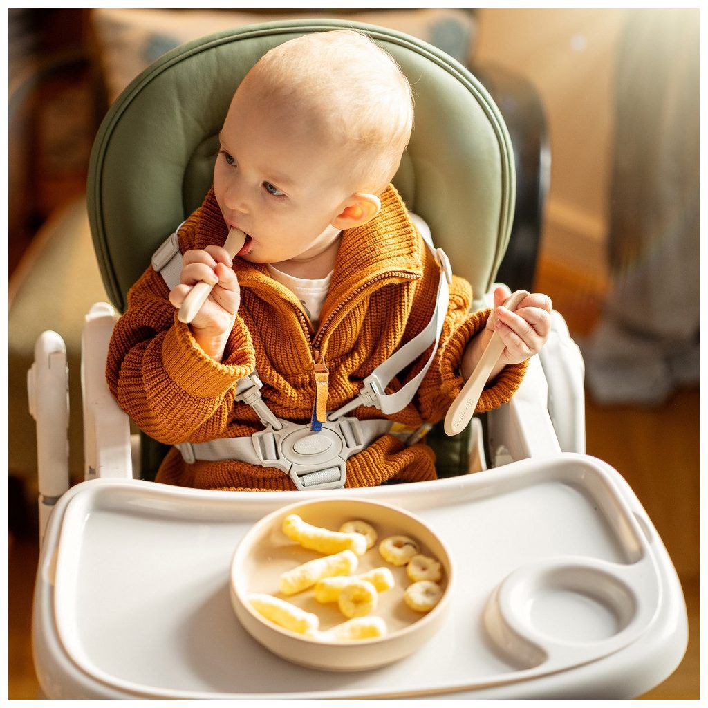 PETITE&MARS Etetőszék huzat és tálca Gusto Mature Olive