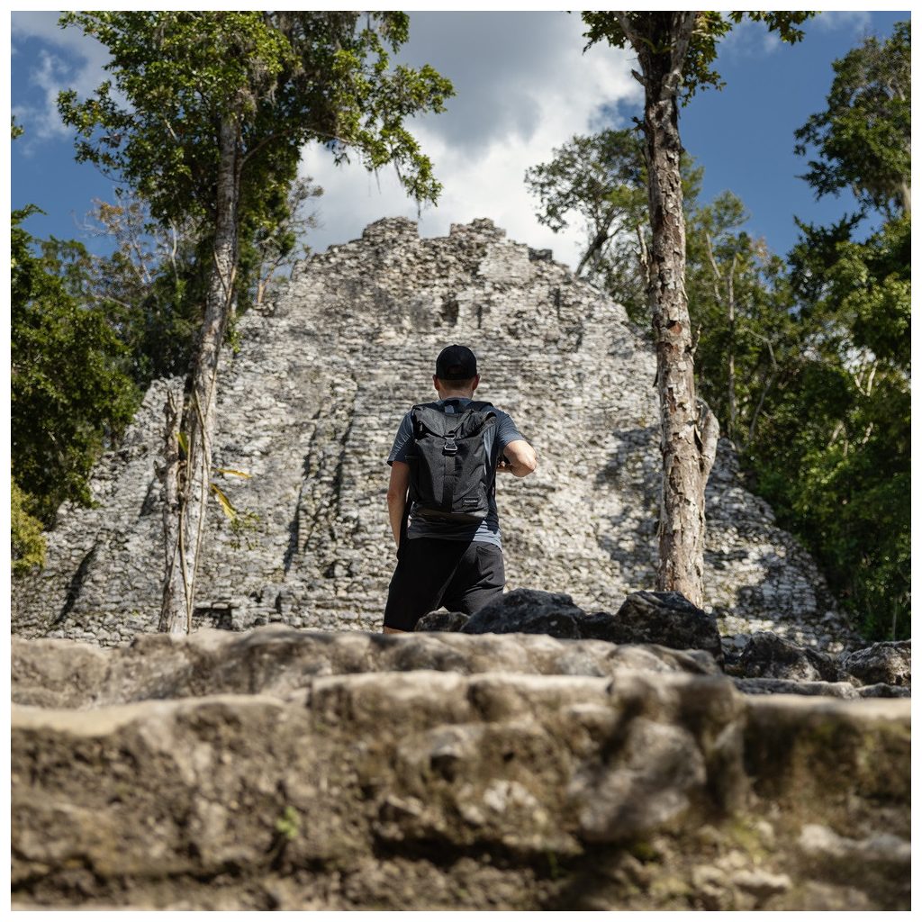 PETITE&MARS Pelenkázó hátizsák babakocsira Jackob Absolute Black