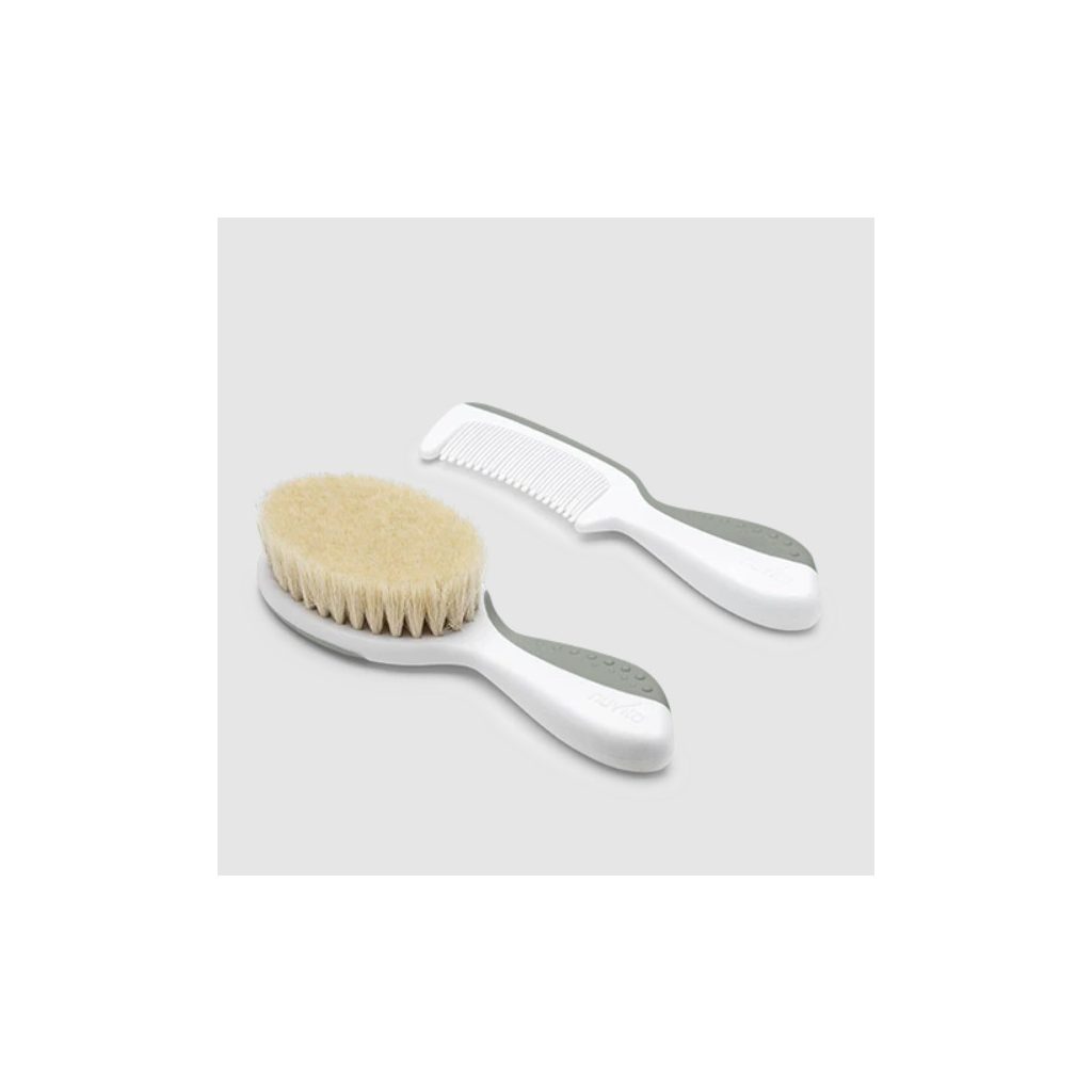 Nuvita fésű és hajkefe - Sage green - 1137