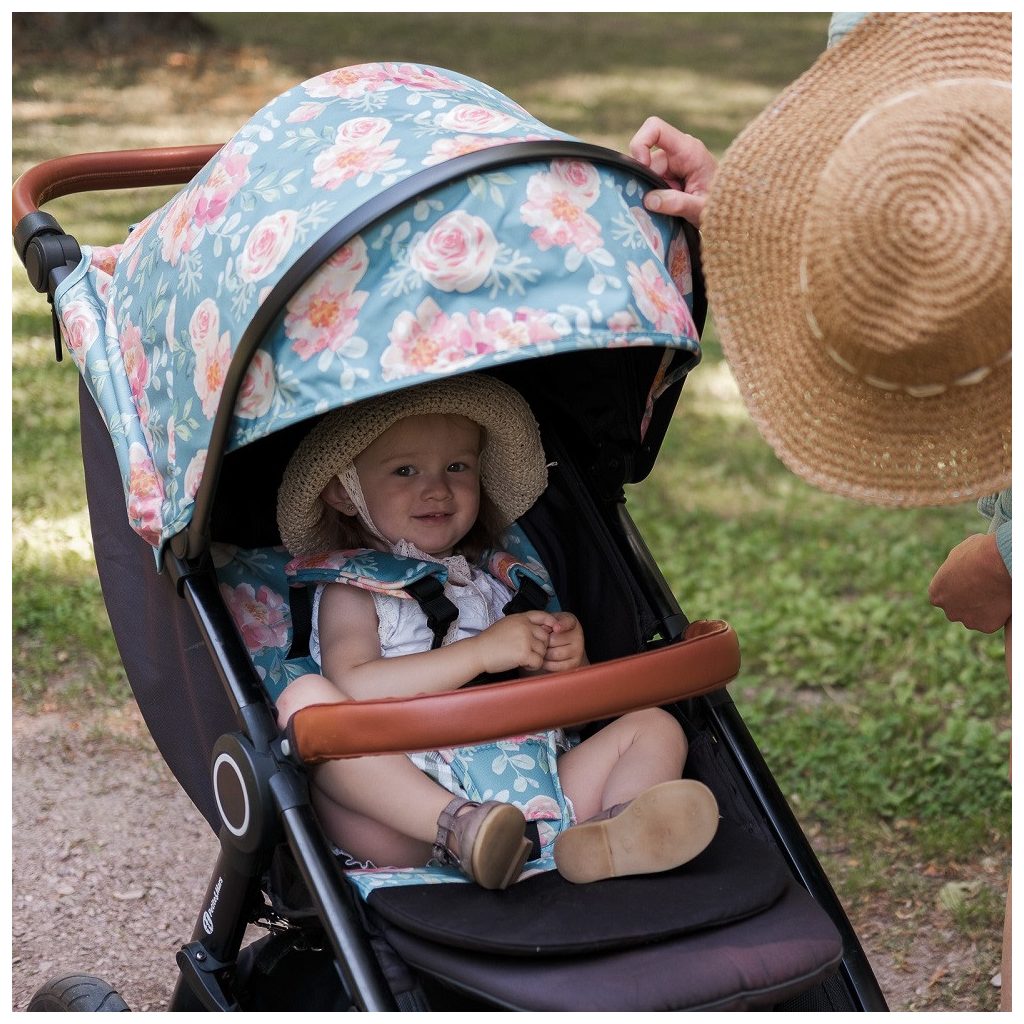 PETITE&MARS Napfénytető+ övvédő Street+/Street2 Limited 100 Roses