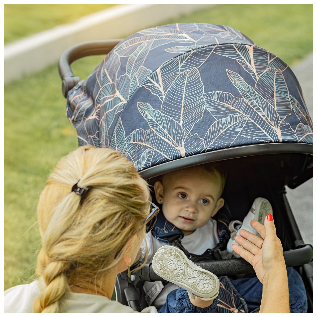 PETITE&MARS Napfénytető+ övvédő Street+/Street2 Limited 100 Palmtree