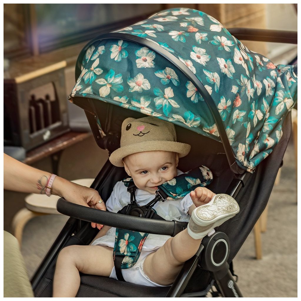 PETITE&MARS Napfénytető+ övvédő Street+/Street2 Limited 100 Flowers