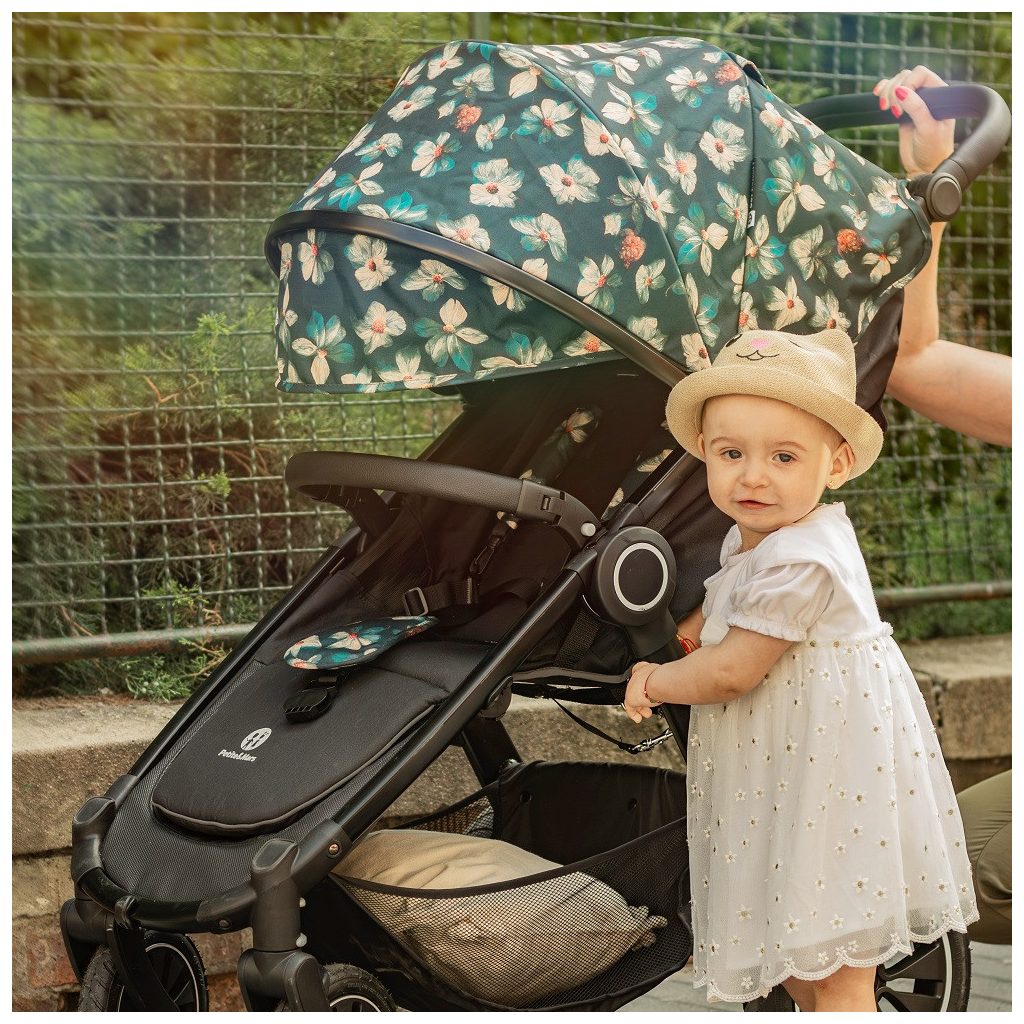 PETITE&MARS Napfénytető+ övvédő Street+/Street2 Limited 100 Flowers