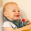 PETITE&MARS Szilikon gyümölcs etető cumi Fruzi Green&Ochre 6hó+