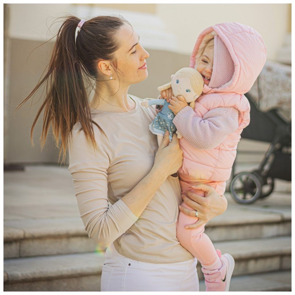 PETITE&MARS Plüss játékbaba Elise 0+, 35 cm