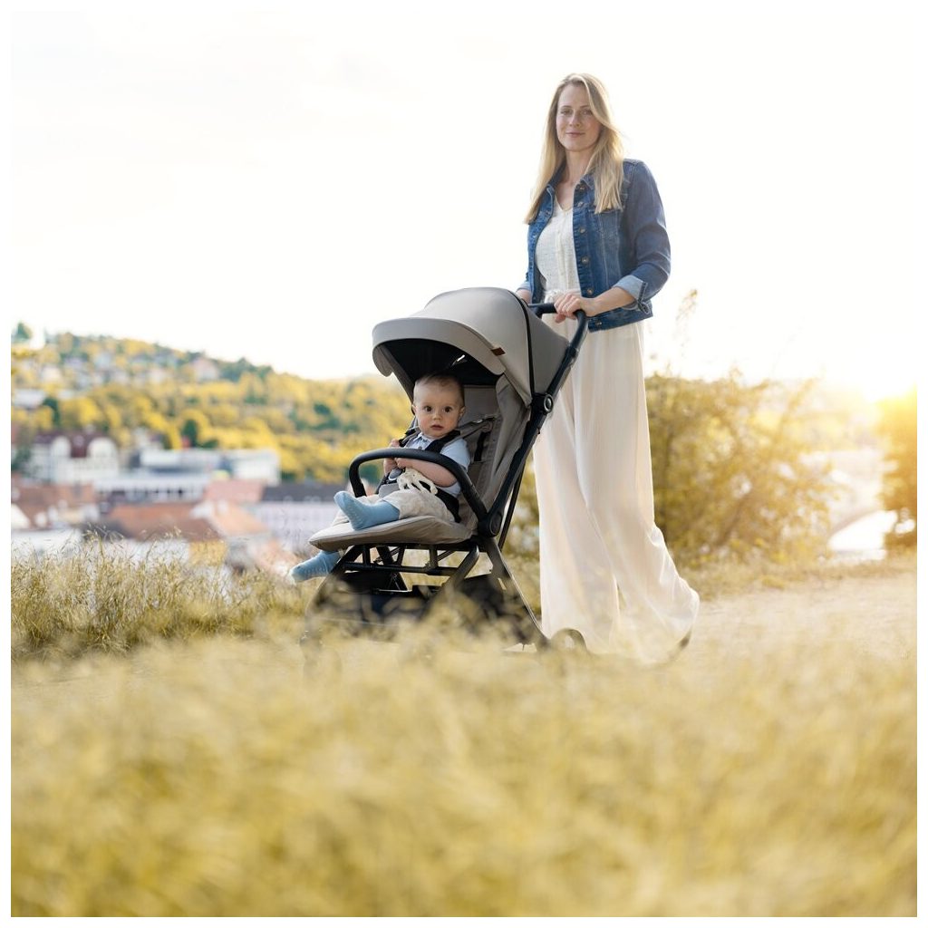 PETITE&MARS Sport babakocsi Flip Tan Beige