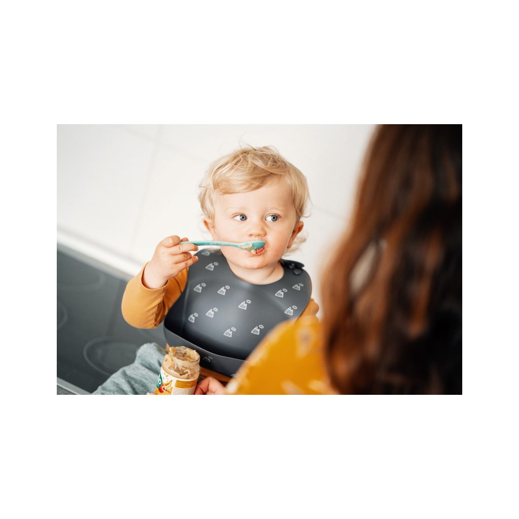 PETITE&MARS Szilikon előke Sam Grey Hills