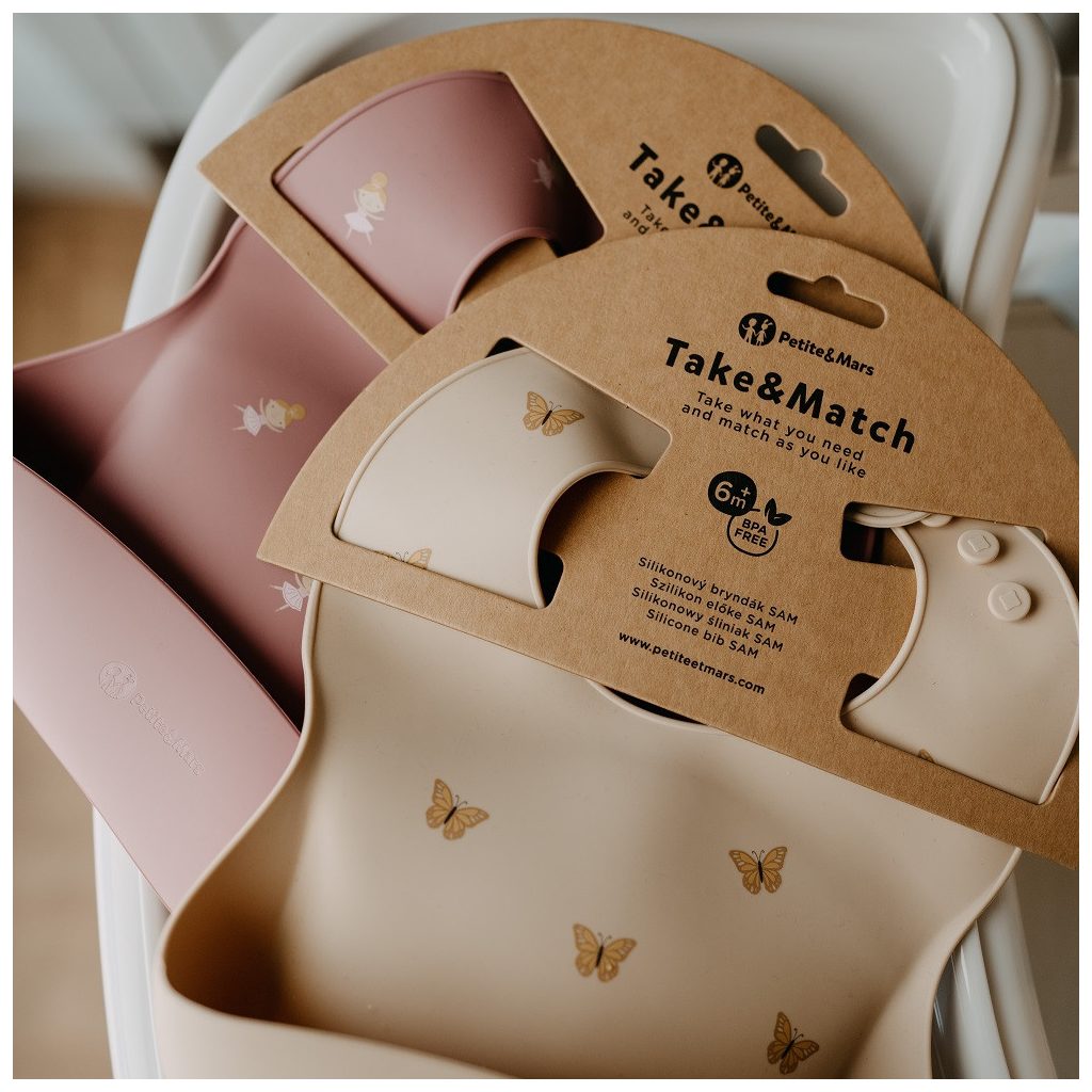 PETITE&MARS Szilikon előke Take&Match Sand Butterflies 6m+