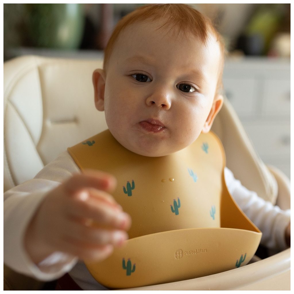 PETITE&MARS Szilikon előke Take&Match Ochre Cacti 6m+