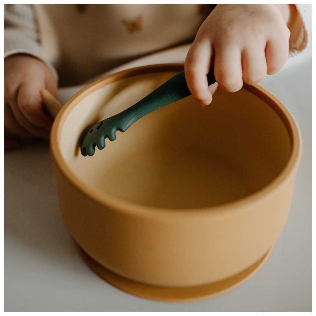 PETITE&MARS Kétszínű szilikon tál Take&Match Intense Ochre 6m+