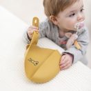 NATTOU Szilikon előke rögzítéssel okkersárga BPA mentes