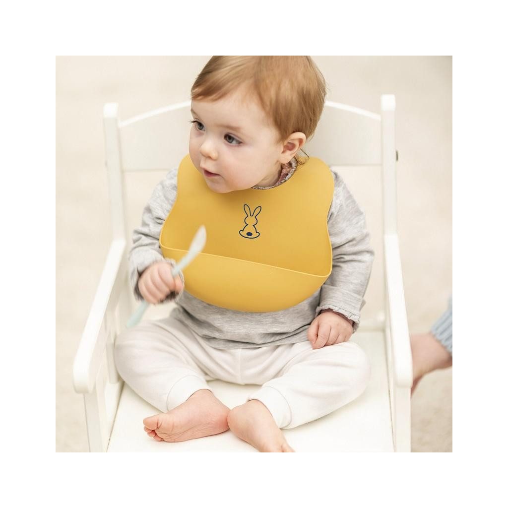 NATTOU Szilikon előke rögzítéssel okkersárga BPA mentes