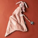 NATTOU Szilikon cumitartó pánt peach  BPA mentes