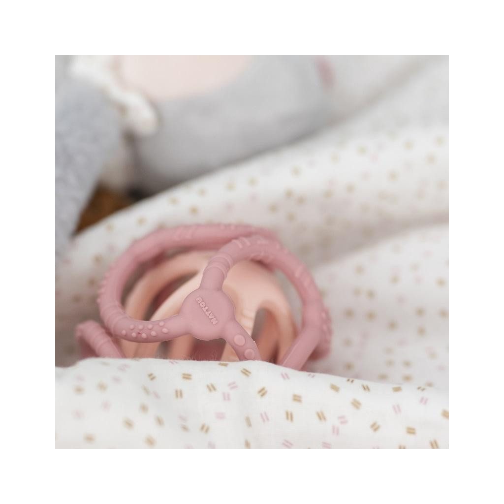 NATTOU  Szilikon rágóka labda 2in1 BPA mentes 10 cm rózsaszín