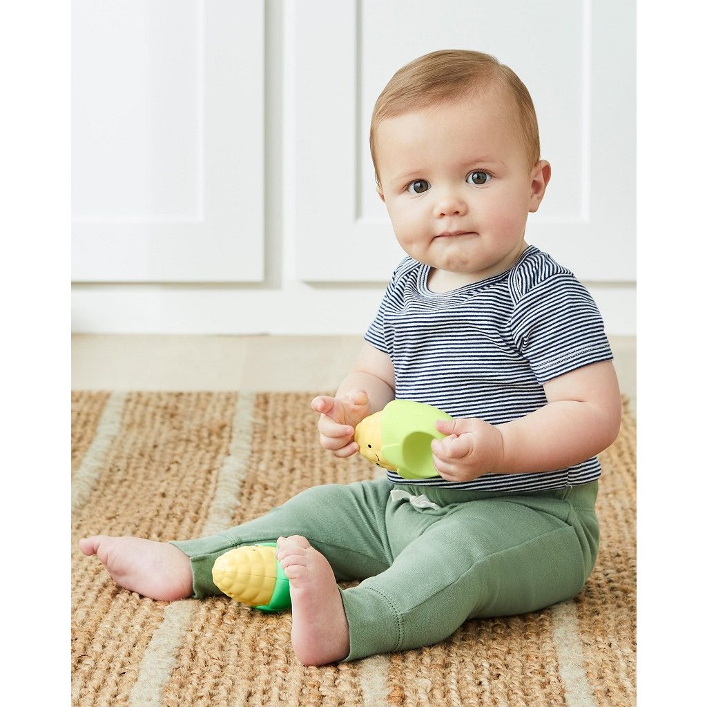 SKIP HOP Farmstand Mara-Corns zörgő 2 db, 3m+