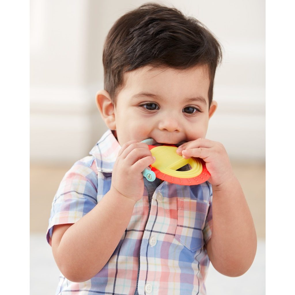 SKIP HOP Rágóka Silver Lining Nap 3m+