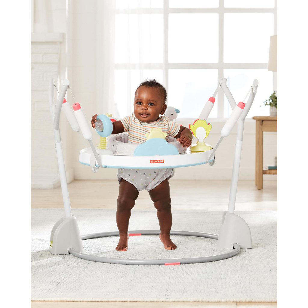 SKIP HOP Ugráló/Aktív központ 2 az 1-ben Silver Lining Cloud™ 4h+