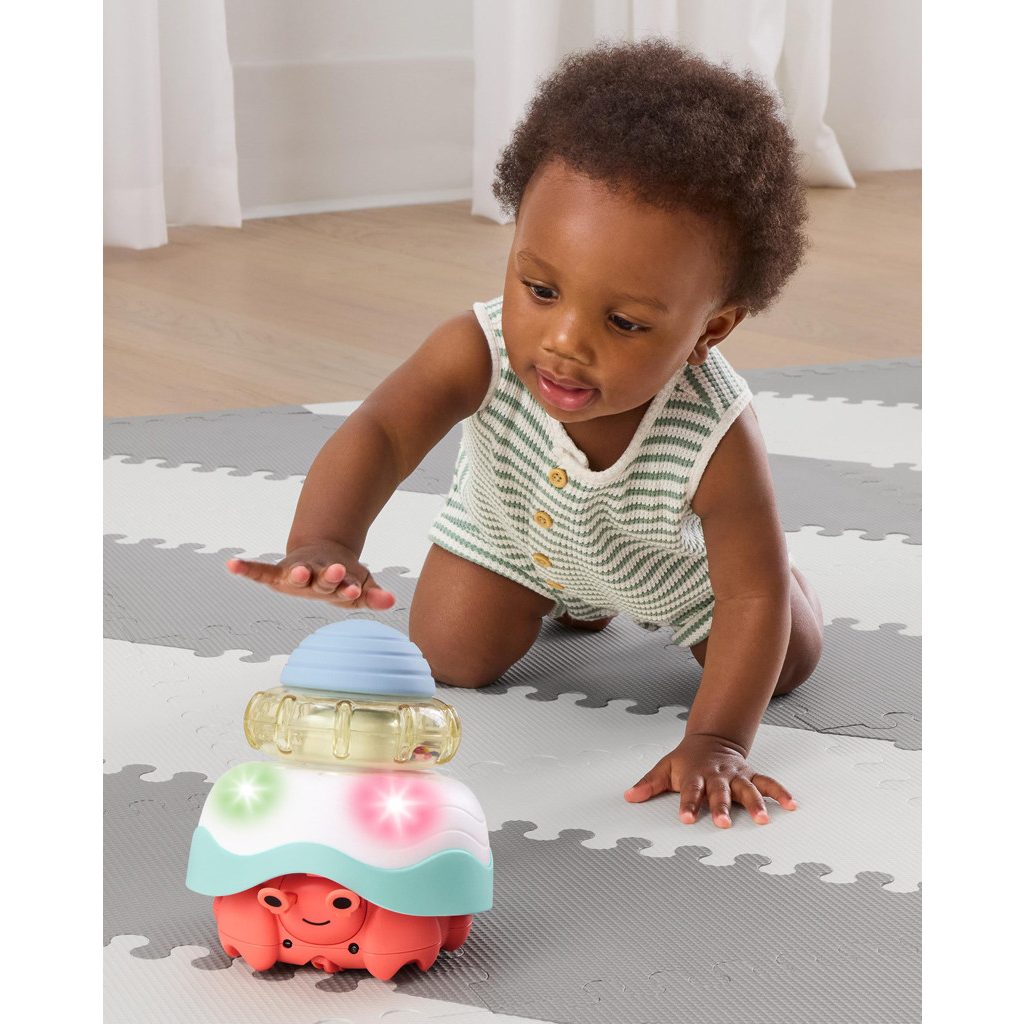 SKIP HOP Hračka aktívna na podporu plazenia Krab 4v1 5m+