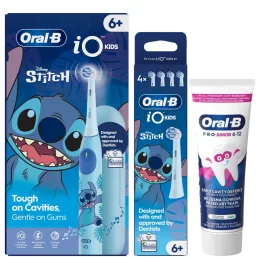   Oral-B Kids Stitch elektromos fogkefe utazótokkal + Oral-B iO Stitch pótfej csomag (4 db) + Oral-B Pro Junior fogkrém 6-12 éves korig (75 ml)