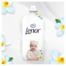 Lenor Sensitive öblítő 3x1,491 liter (213 mosás)