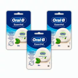 Oral-B Essentialfloss fogselyem (3x50 m)