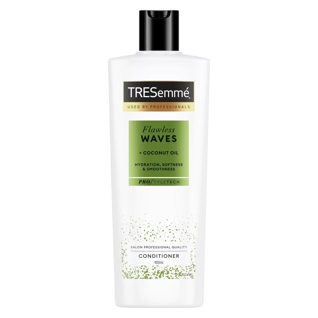 TRESemmé Flawless Waves hajbalzsam hullámos és göndör hajra (2x400 ml) + AJÁNDÉK hajturbán