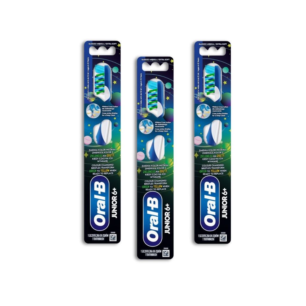 Oral-B Junior fogkefe 6-12 éveseknek (3x1 db)