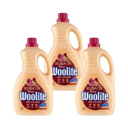   Woolite Keratin Therapy mosószer színes ruhákhoz 3x2,7 liter (135 mosás)