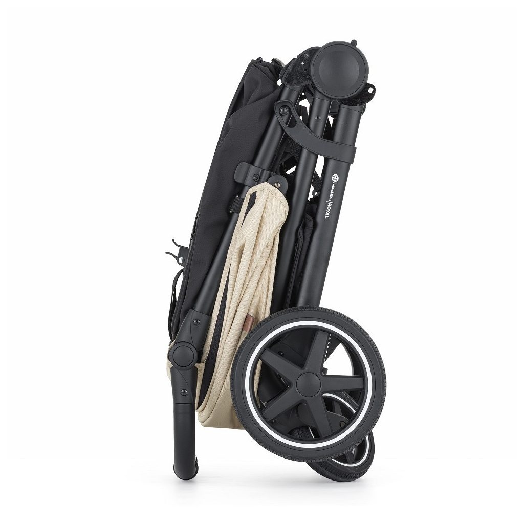 PETITE&MARS Sport babakocsi Royal3 Black Sahara Beige