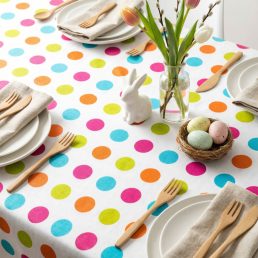   Húsvéti, vidám mintájú flanel hatású asztalterítő (132x178 cm)