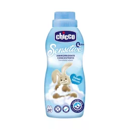  Chicco Sensitive öblítő koncentrátum babapúder illattal (750 ml)