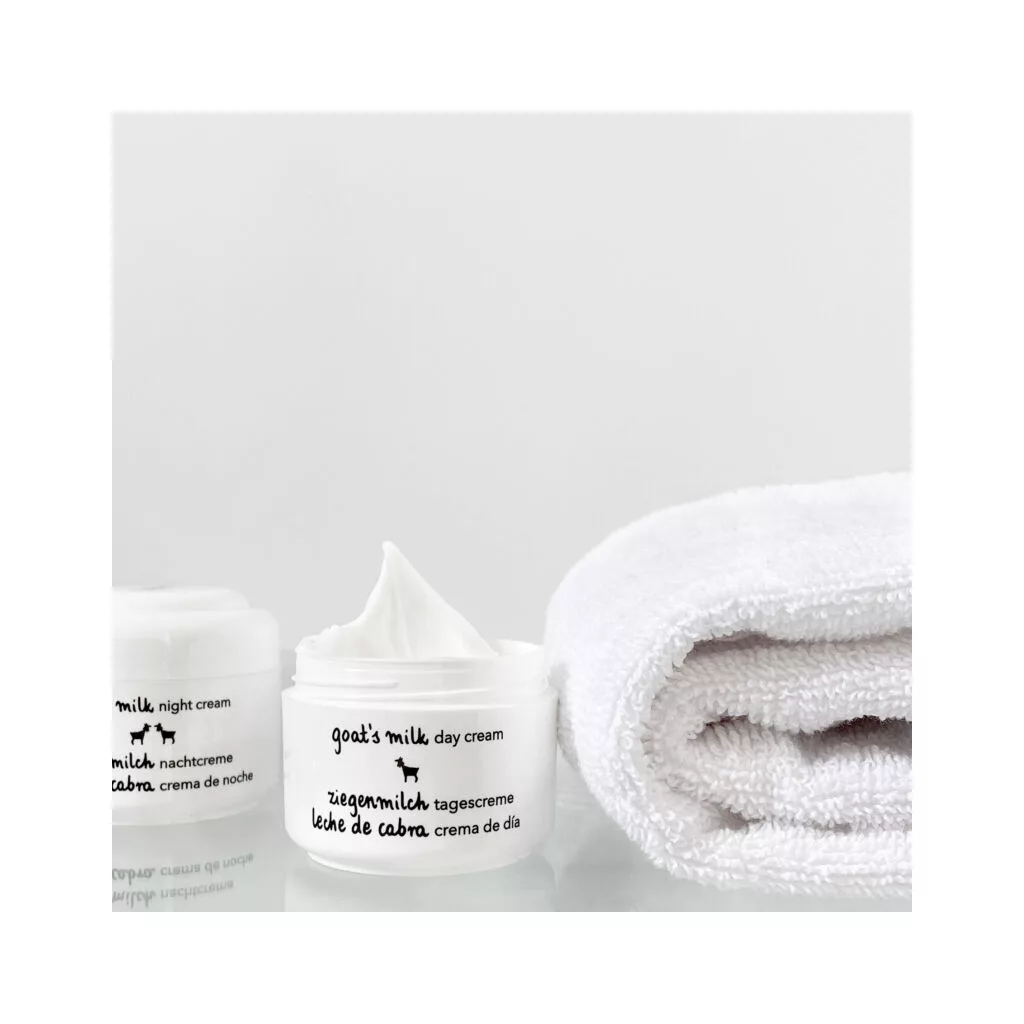 ZIAJA Kecsketejes nappali krém (50 ml)