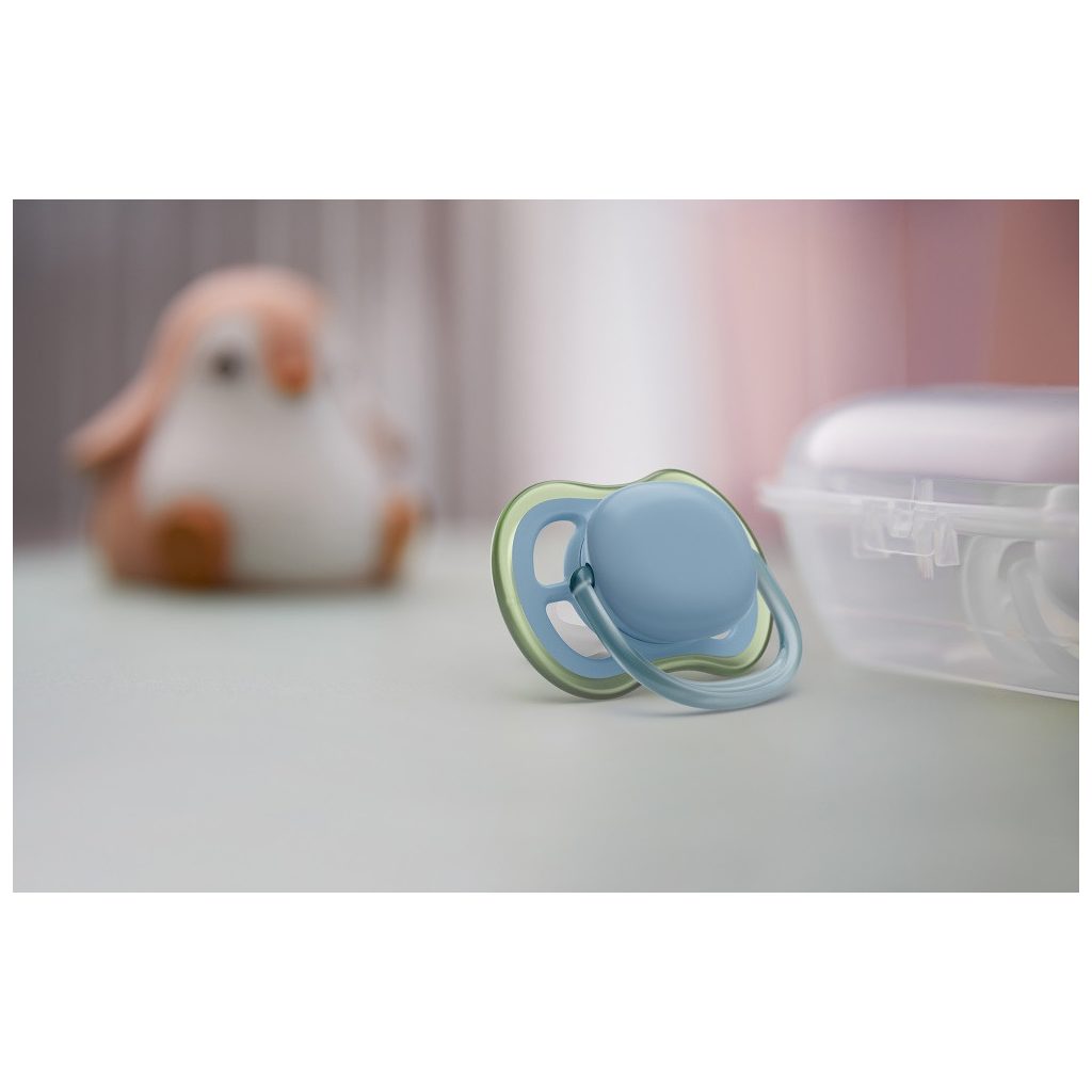 Philips Avent SCF085/21 Játszócumi Ultra air neutral 0-6hó fiús 2db (kék-zöld)