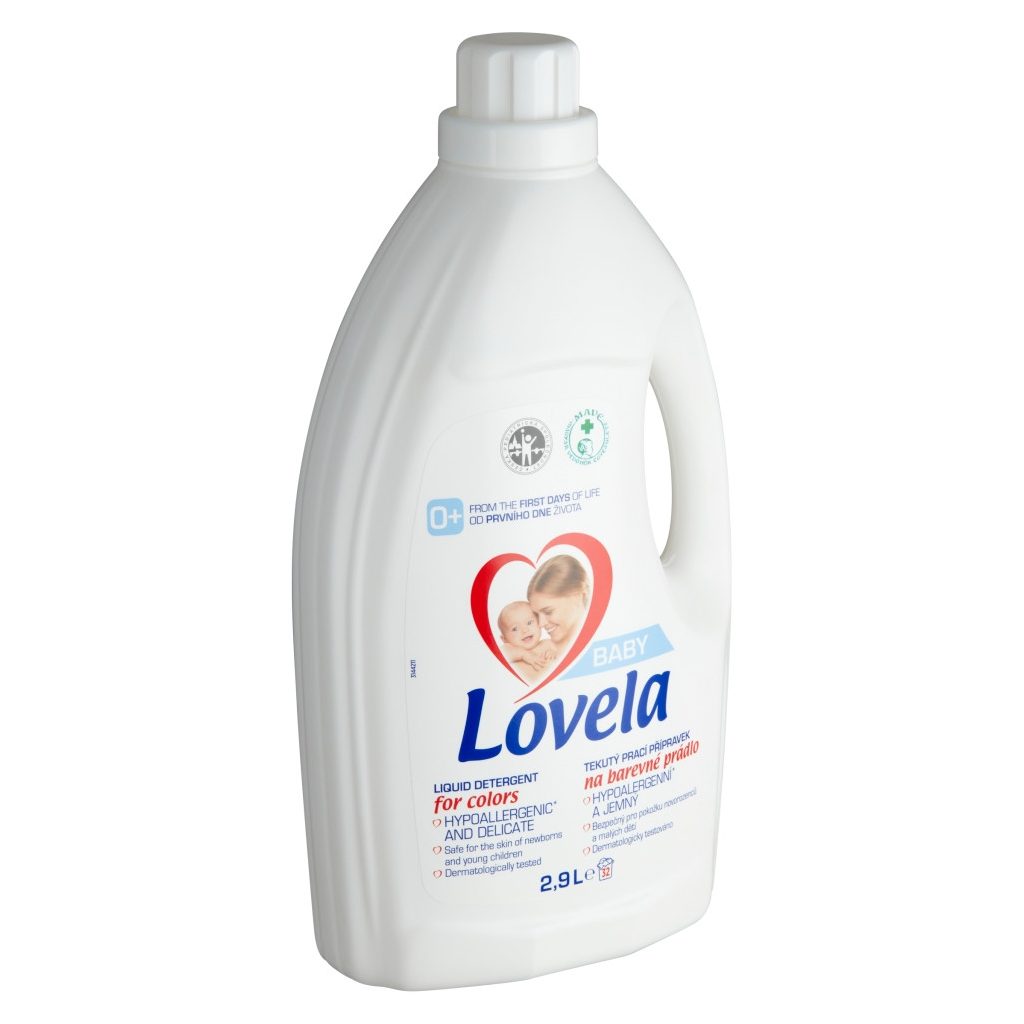 Lovela Baby hipoallergén folyékony mosószer színes ruhákhoz 2,9 liter (32 mosás)