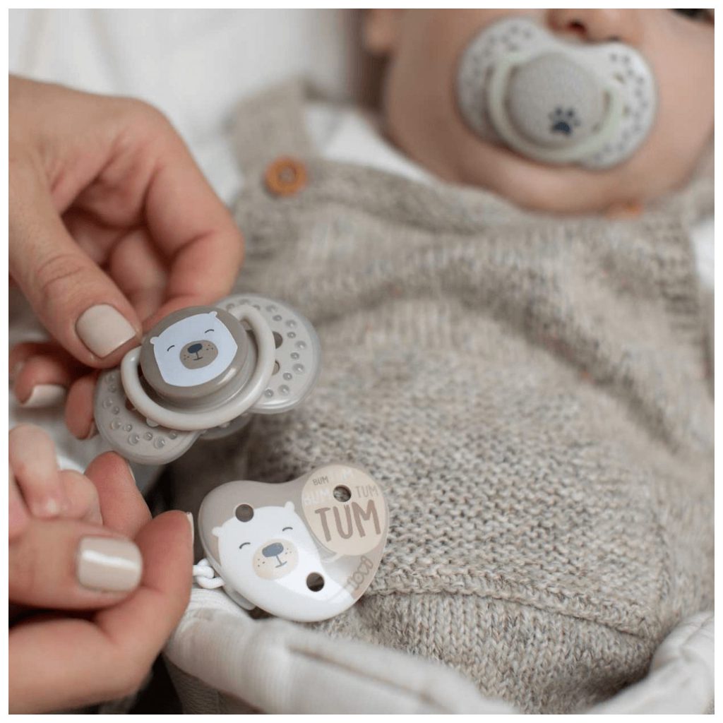 LOVI Dinamikus nyugtatócumi 6-18 hó, 2 db (Buddy Bear)